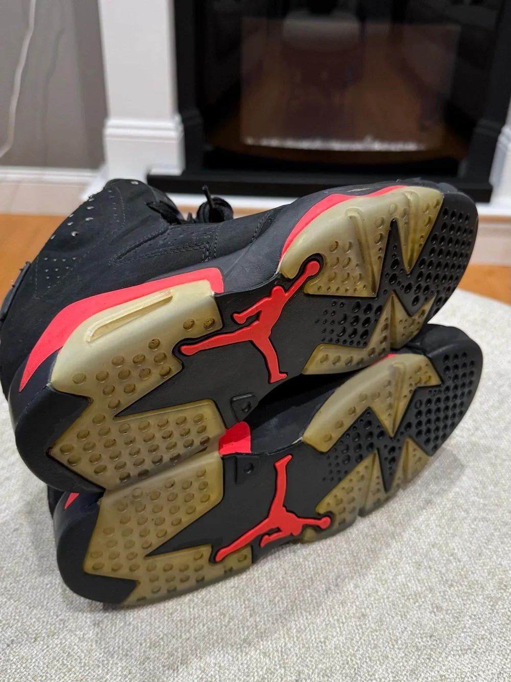 Nike Air Jordan 6 Retro Infrared 2014 Men’s Size 10 Black/Red (384664-023)